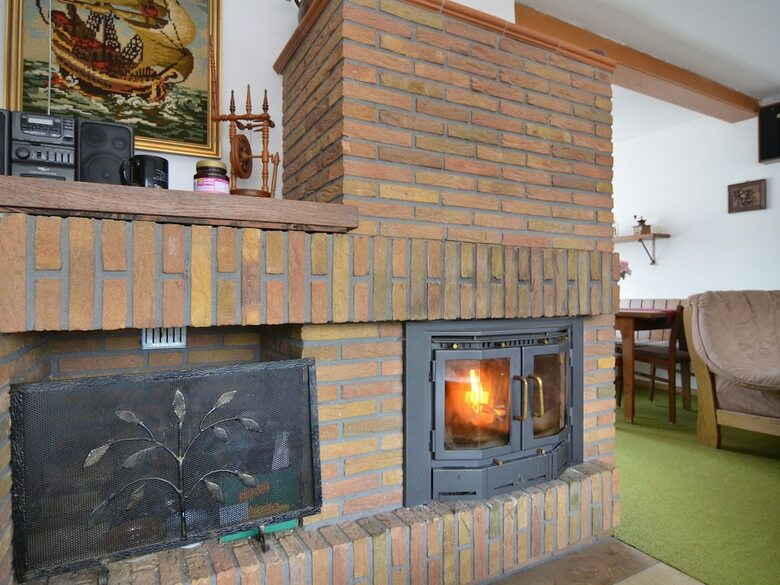 Large Apartment On The Diemelsee With Fireplace And Balcony