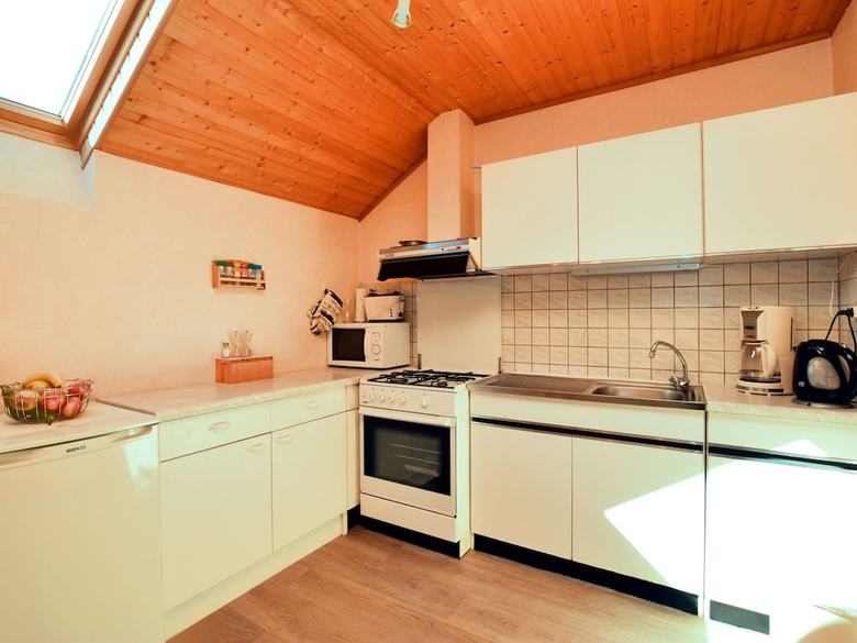 Beautiful Apartment Near Forest In Nidrum