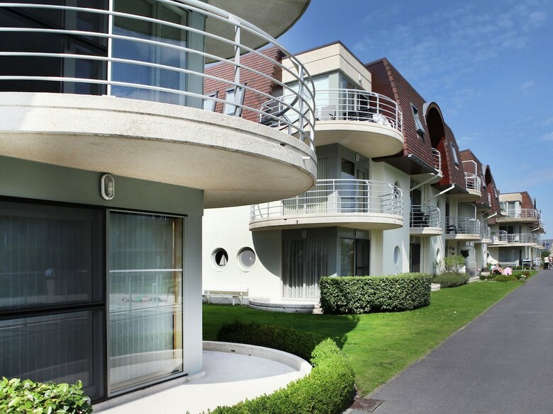 Cozy Apartment Near Oostende In Bredene