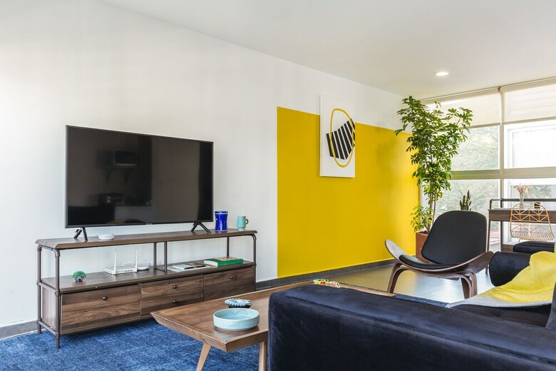 Bright 2br Condesa Apartment With Balcony