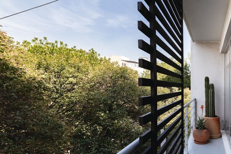 Bright 2br Condesa Apartment With Balcony