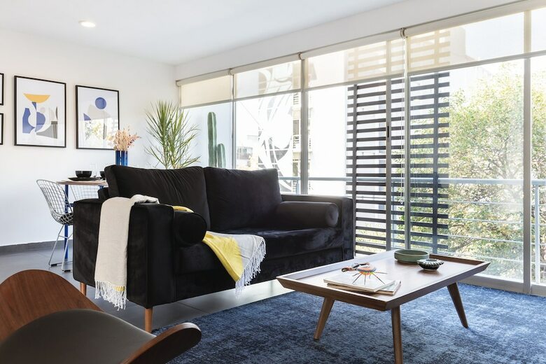 Bright 2br Condesa Apartment With Balcony