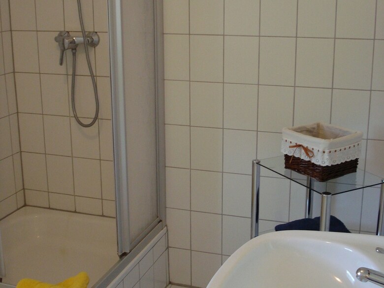 Sunny Apartment In K�hlungsborn Near Seabeach