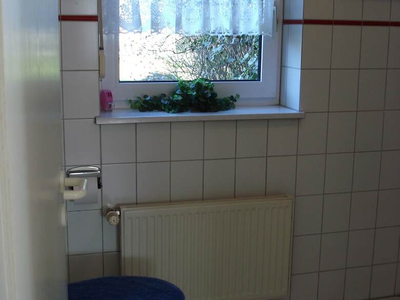 Sunny Apartment In K�hlungsborn Near Seabeach