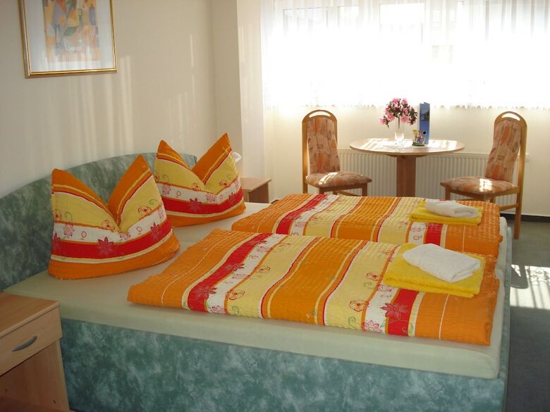 Sunny Apartment In K�hlungsborn Near Seabeach
