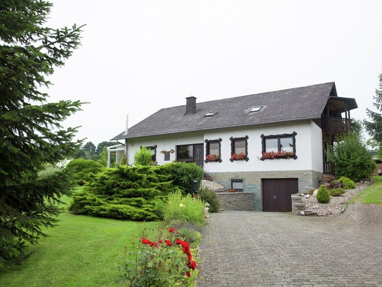 Apartamentos Idyllically Located Holiday Home Between The Moselle And The Eifel