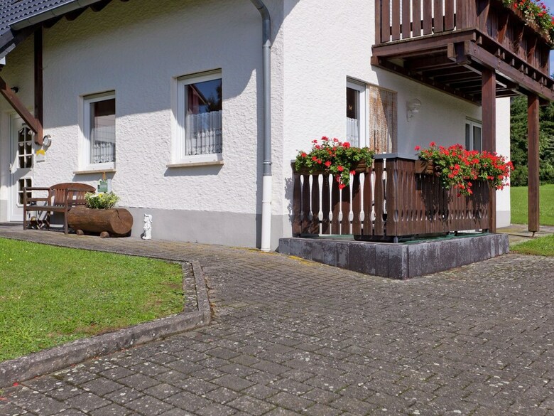 Modern Apartment In Bolsdorf With Sauna