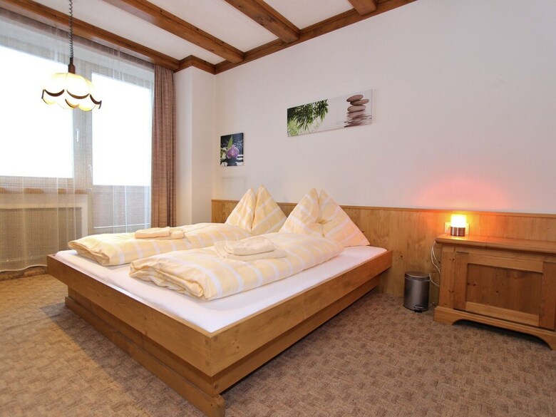 Spacious Chalet In Piesendorf Near Ski Area