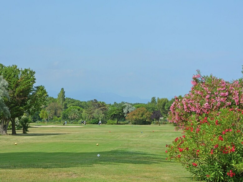 Welcoming Villa With Private Garden In Bages