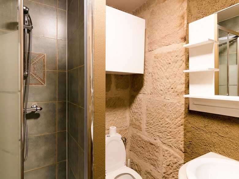 Luxurious Restored Building With Heated Swimming Pool, Terraces And Jacuzzi