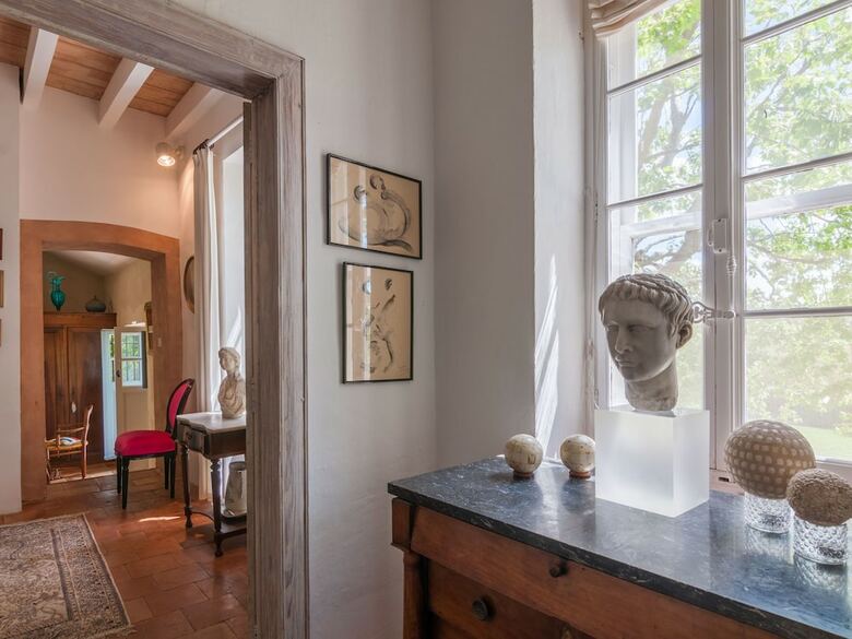Beautiful Villa In Paradou With Swimming Pool
