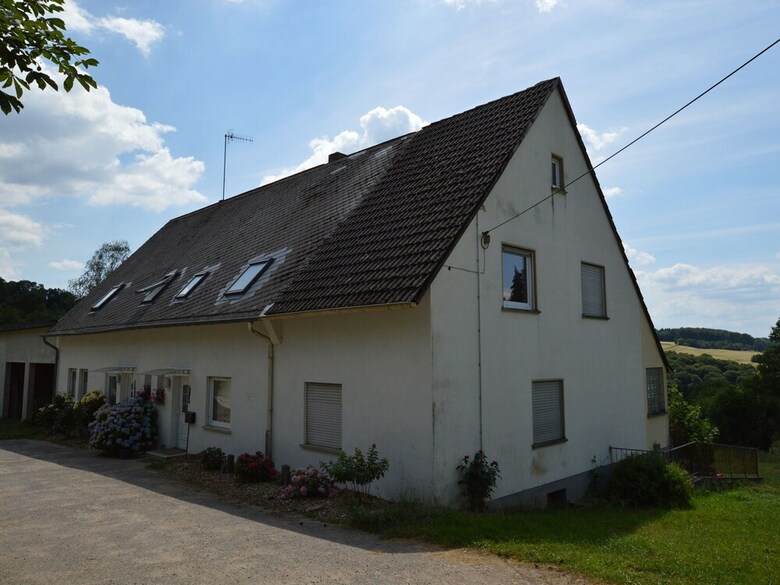 Idyllic Apartment In Hohenstein Near Forest