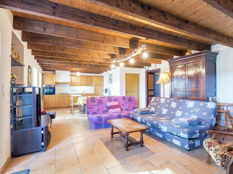 Spacious Holiday Home In Saint-nexans With Terrace