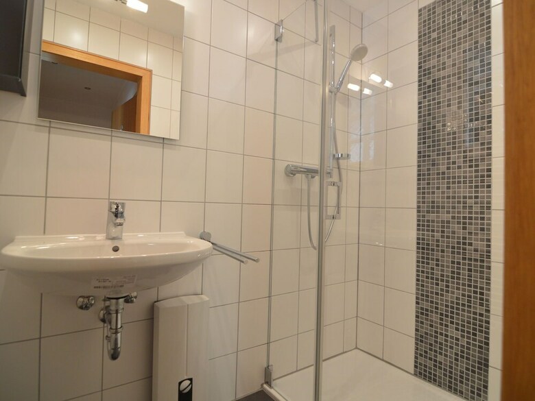 Cozy Apartment In Kerpen With Garden
