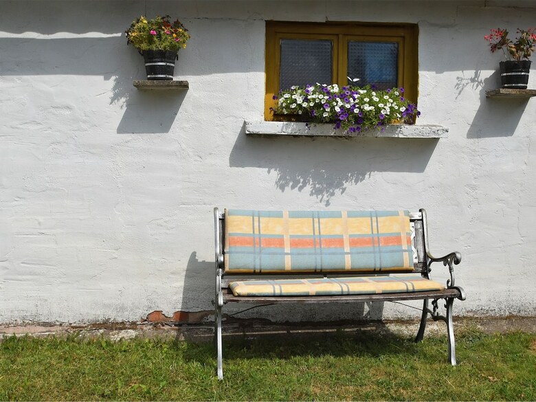 Cozy Holiday Home In Schwarzbach Thuringia With Garden