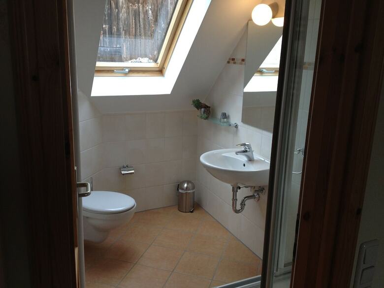 Comfortable Apartment In Meisburg Eifel Near Watermill