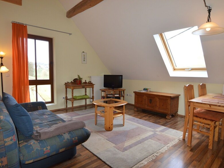 Comfortable Apartment In Meisburg Eifel Near Watermill