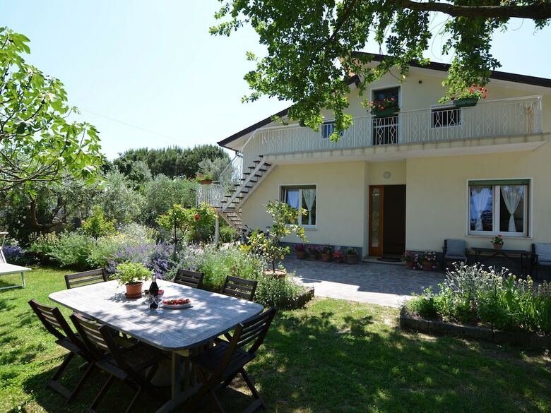 Apartamento Holiday Home, 800 Metres From The Beaches