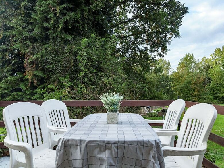 Luring Holiday Home In Malmedy With Terrace