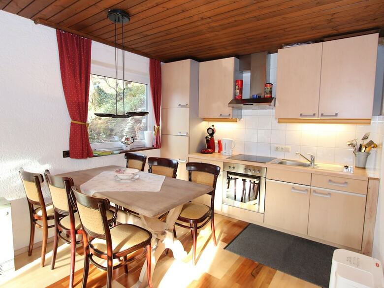 Charming Chalet In Niedernsill Near Ski Area