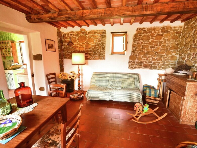 Authentic Tuscan Country Home Situated Between Pistoia And Lucca