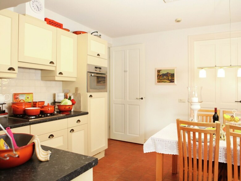 Spacious Holiday Home Near Forest In Bronckhorst