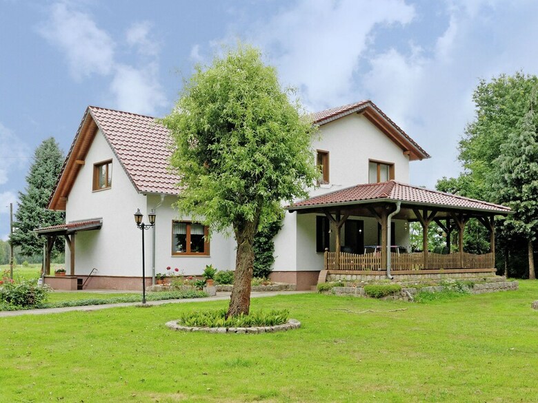 Cosy Holiday Home In Schmogrow-fehrow By The Forest