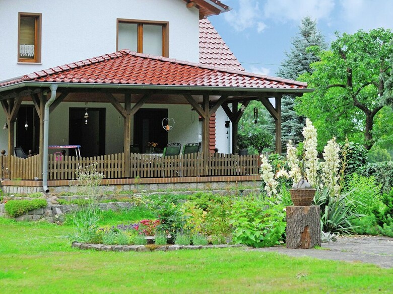 Cosy Holiday Home In Schmogrow-fehrow By The Forest