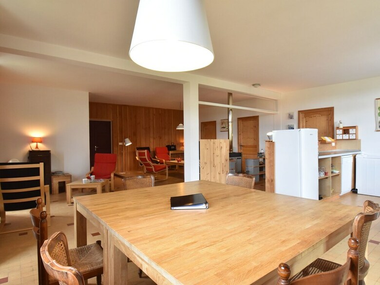 Serene Holiday Home In Cuzy With Swimming Pool