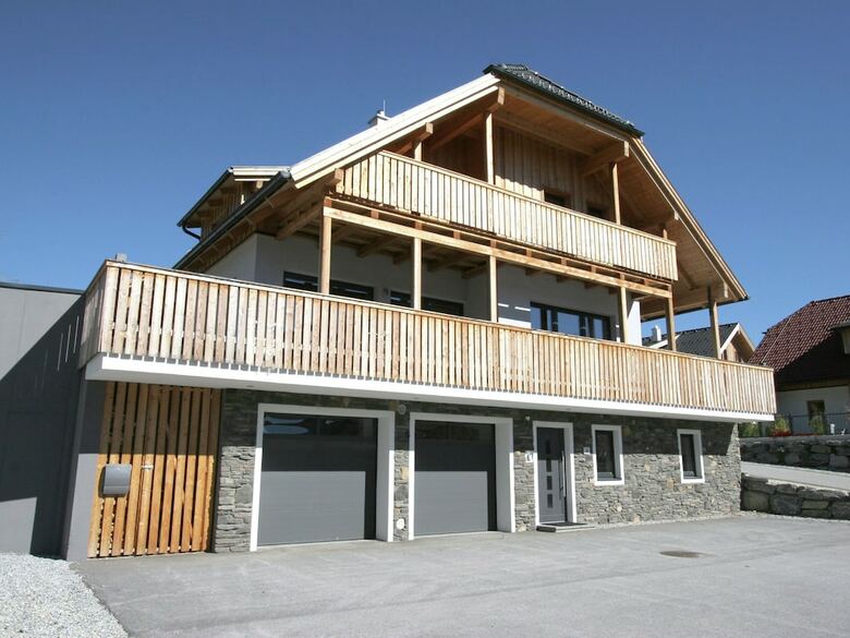 Charming Chalet In Mauterndorf With Sauna And Jacuzzi