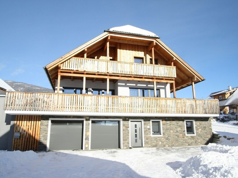 Charming Chalet In Mauterndorf With Sauna And Jacuzzi