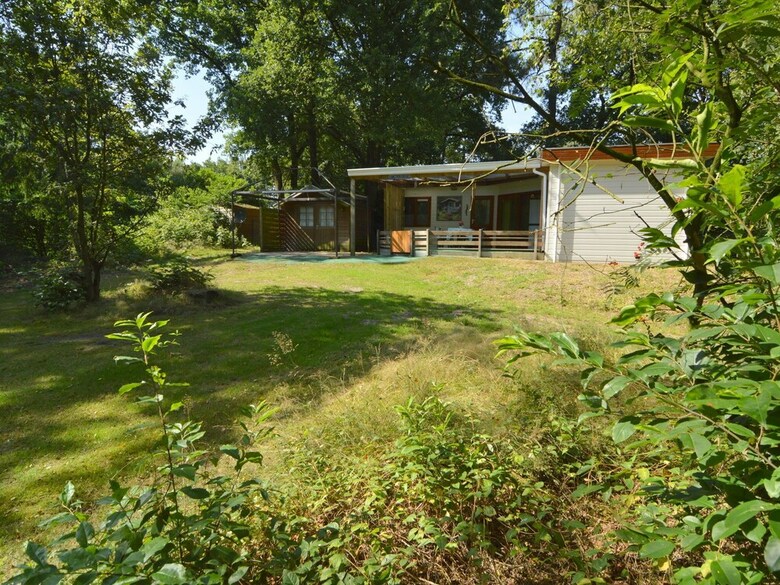 Cozy Bungalow In Uden With Sauna
