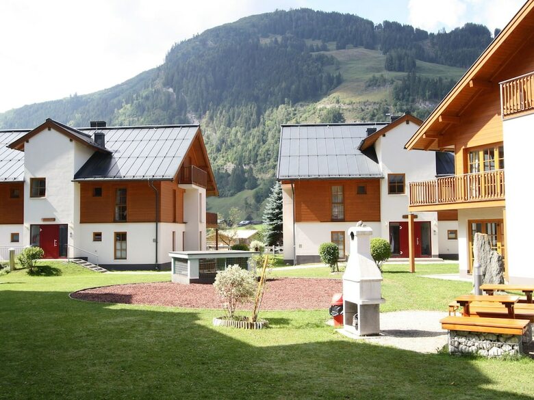 Lovely Apartment In Rauris With Swimming Pool