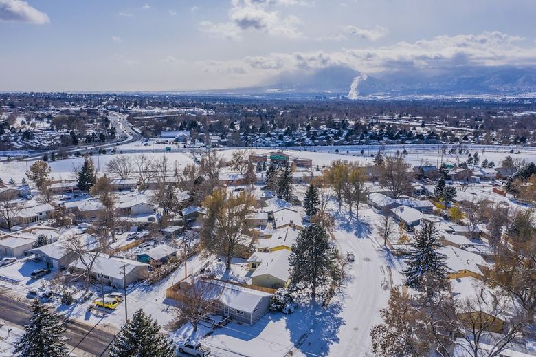 Colorado Springs Uccs Grey Cottagedog Friendly!