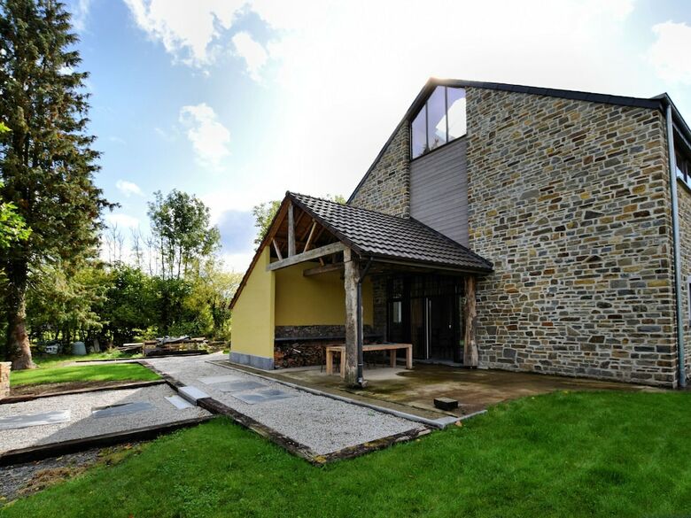 Pleasant Holiday Home In Ardennes Belgium With Jacuzzi