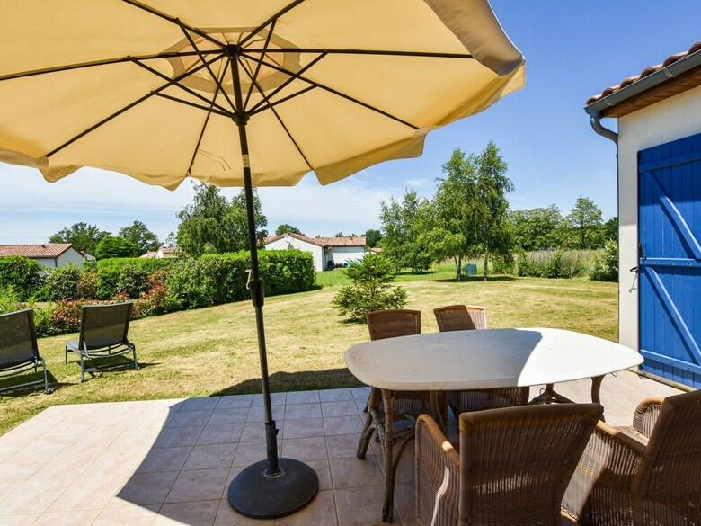 Cabana Cozy Villa With Swimming Pool In Les Forges
