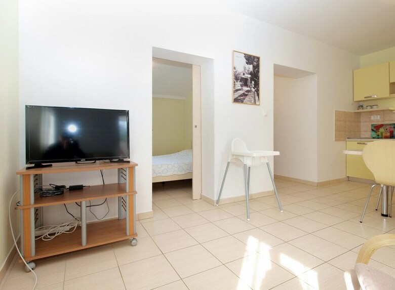 Apartment 1804