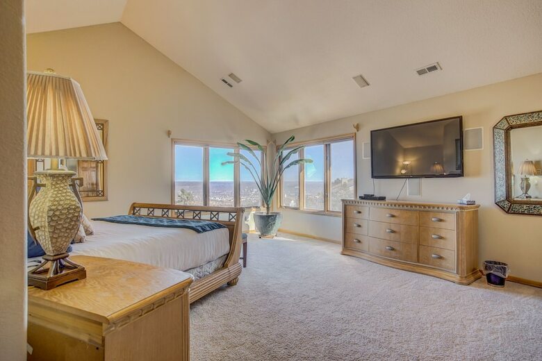 Apartamentos Skyway-extravagant & Luxury Views W/deck & Bar