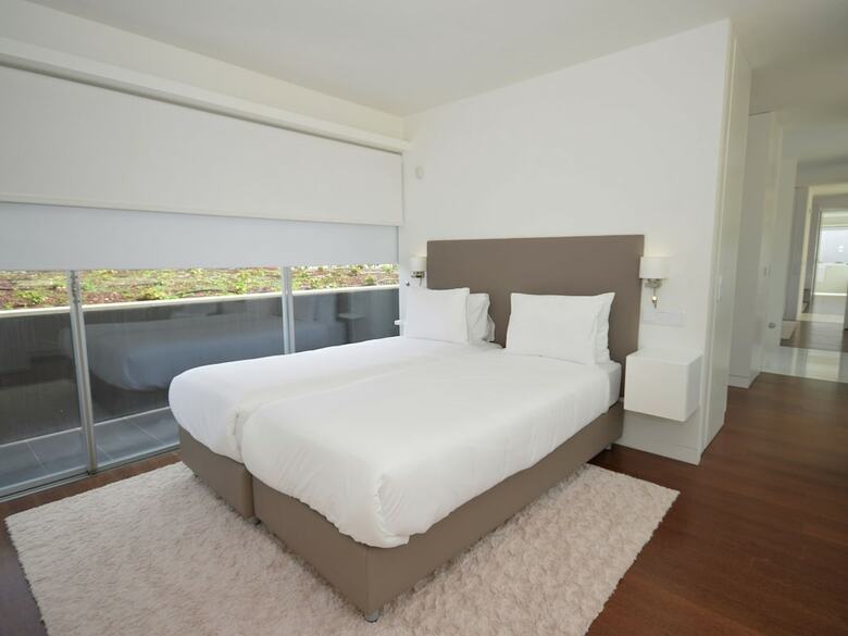 Modern Villa In �bidos Lisbon With Garden And Pool