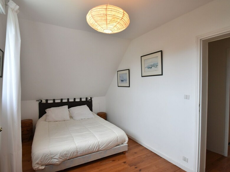 Cozy Holiday Home In Saint-germain-sur-ay With Garden