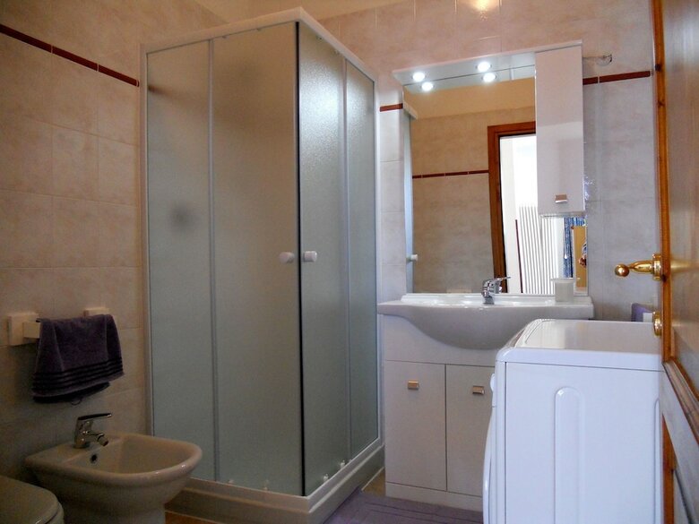 Spacious Apartment With Swimming Pool In Gravedona