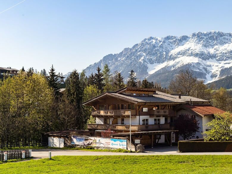 Spacious Apartment In Ellmau With Private Terrace