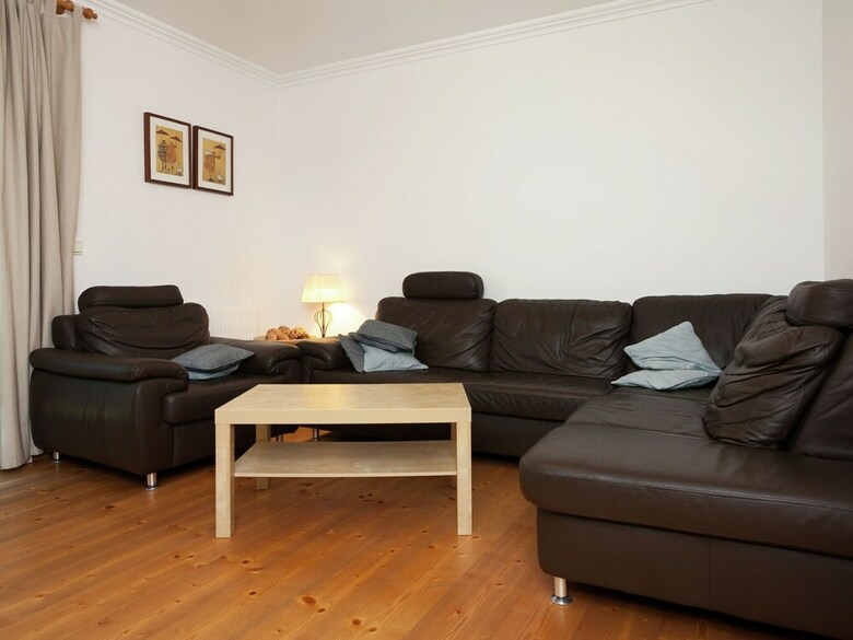 Cosy Chalet In M�hlbach With Private Garden