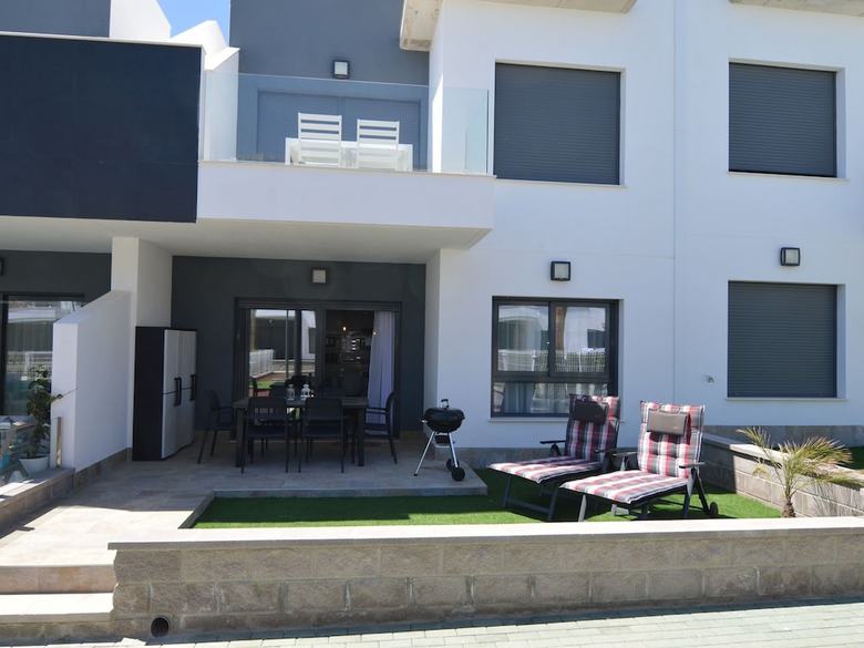 Nifty Apartment In Valencia With Swimming Pool