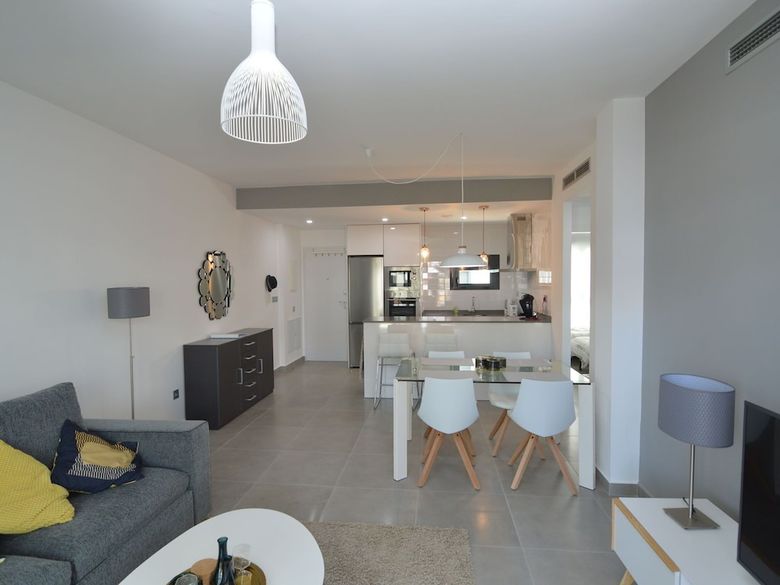 Nifty Apartment In Valencia With Swimming Pool