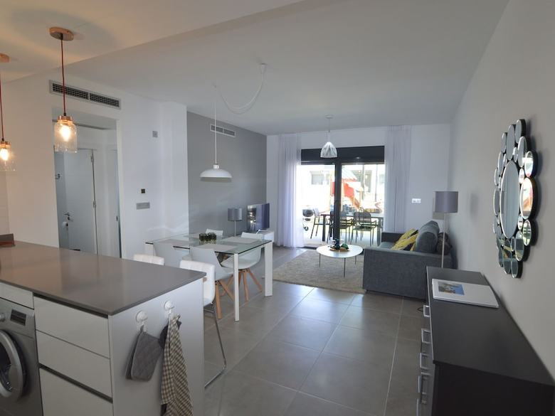 Nifty Apartment In Valencia With Swimming Pool