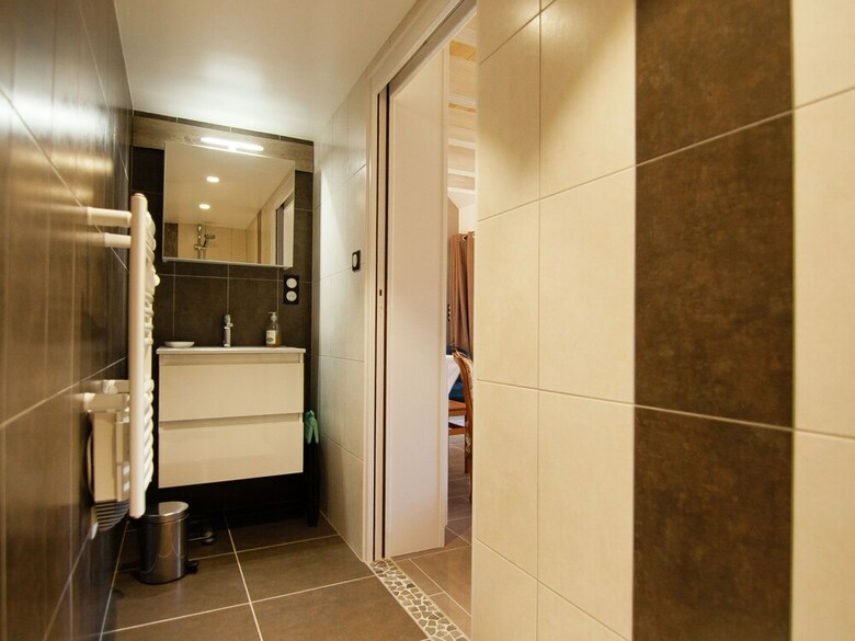 Comfortable Gite In Picturesque Medieval Village