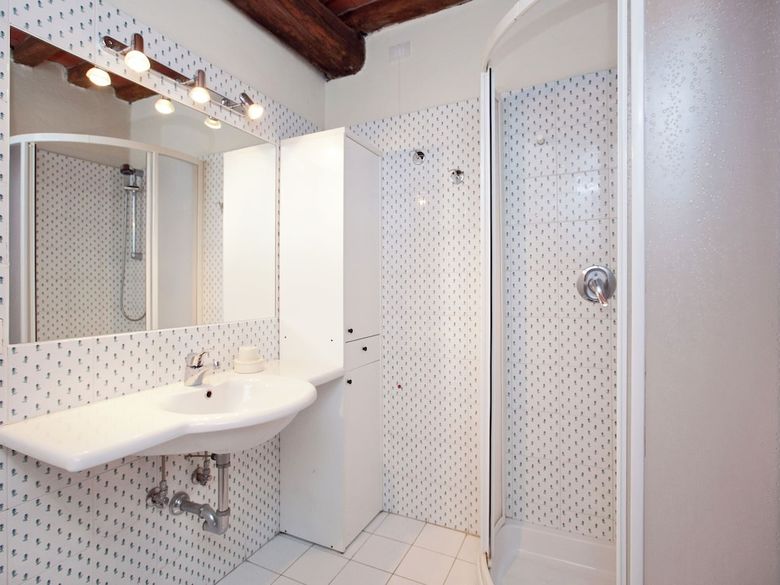 Serene Holiday Home With Garden, Pool, Terrace, Deckchairs