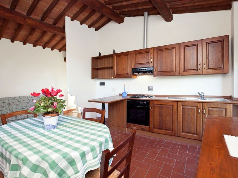 Serene Holiday Home With Garden, Pool, Terrace, Deckchairs