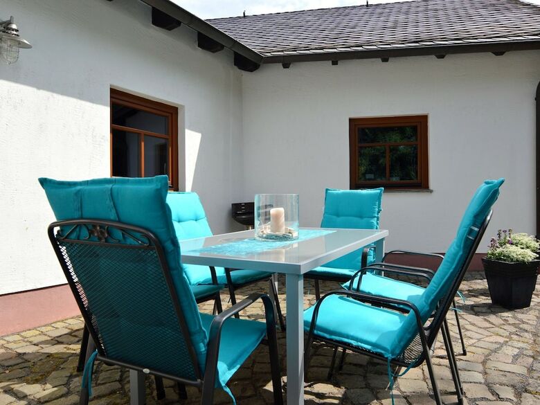 Beautiful, Authentic Half-timbered House; Modern Amenities, Garden And Terrace